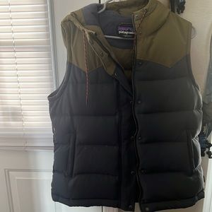 Patagonia puffer vest